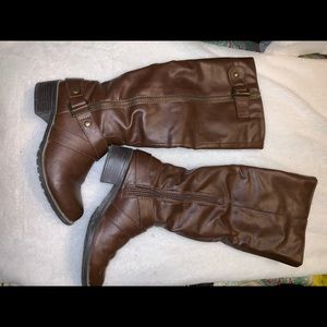 women’s boots
